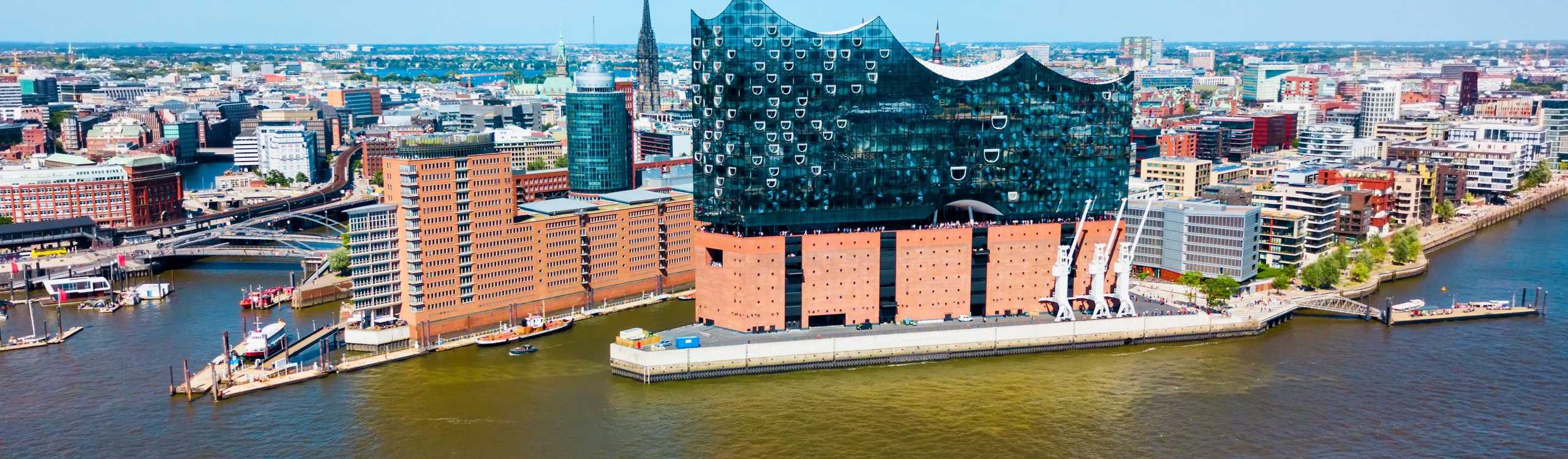 Entdecken Sie die besten Attraktionen in Hamburg mit einem offiziellen City-Pass – Planen Sie unterwegs und genießen Sie exklusive Angebote für einen mühelosen Besuch im Jahr 2026 Erkunden Sie Hamburg mit einem City-Pass – Sparen Sie bei Top-Attraktionen, genießen Sie All-in-One-Zugang und erleben Sie digitalen Komfort im Jahr 2026